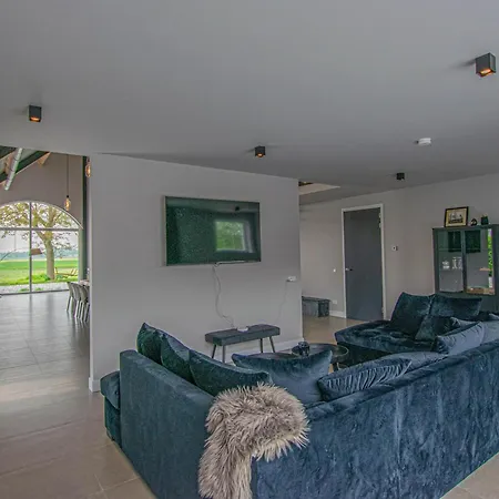 Jonkieshof Holiday home *